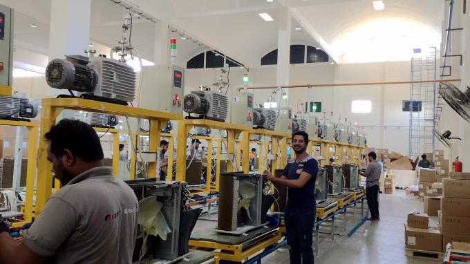 High-Vacuum Pumping Systems with Leak Detection for Refrigeration Assembly 0